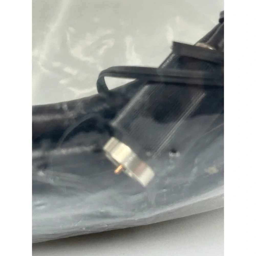 Genuine‎ Xfinity TV Standard Definition Cable UPC 837689005770 New